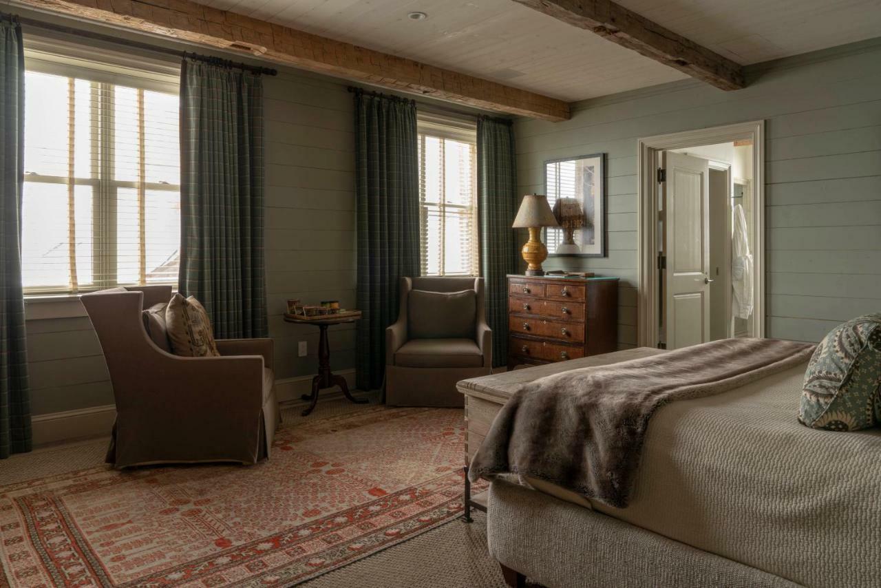 Eleven Scarp Ridge Lodge Крестед Бют Екстериор снимка