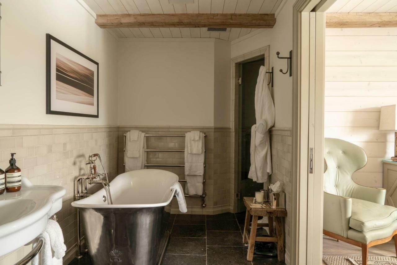 Eleven Scarp Ridge Lodge Крестед Бют Екстериор снимка