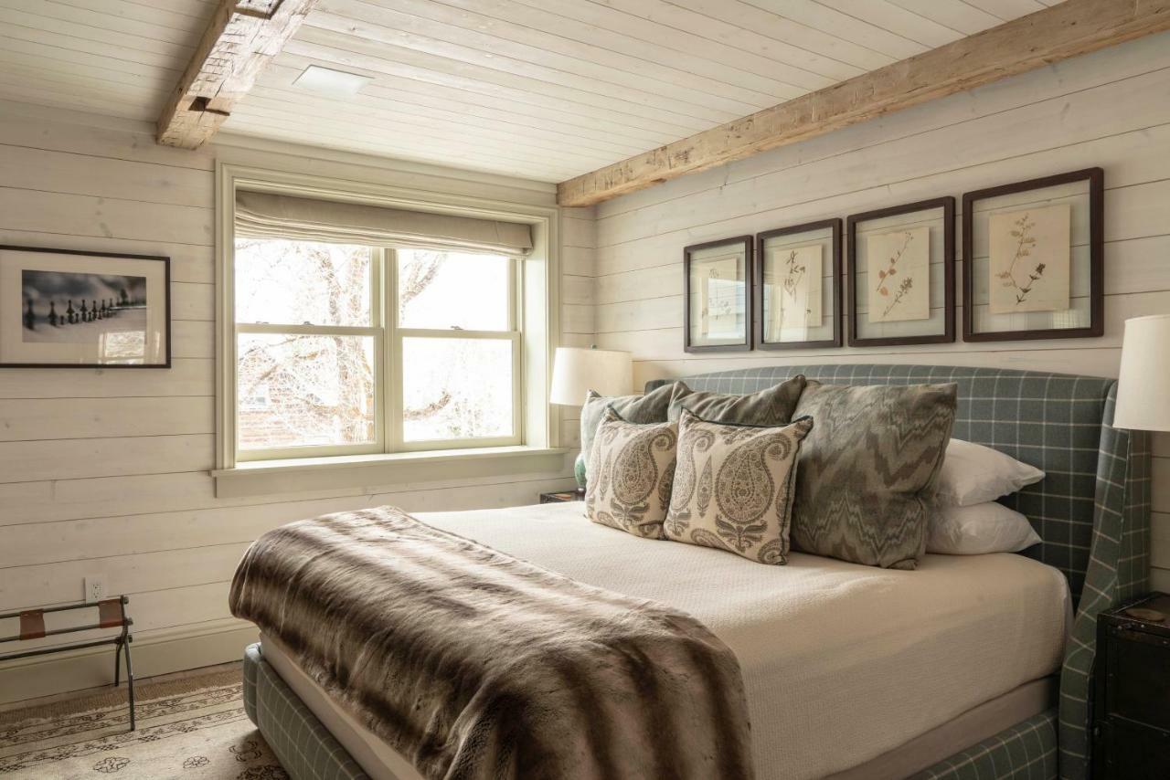 Eleven Scarp Ridge Lodge Крестед Бют Екстериор снимка